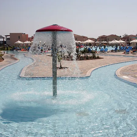 Avanti Village 4*