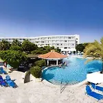 Avanti Village Апарт-отель
