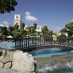 Апарт-отель Avanti Village Пафос