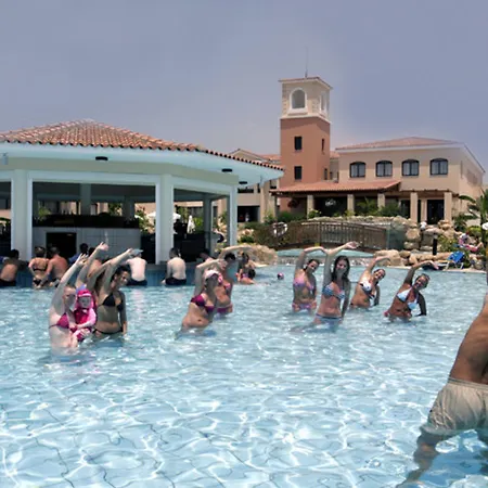 Avanti Village Ξενοδοχείο με διαμερίσματα 4*
