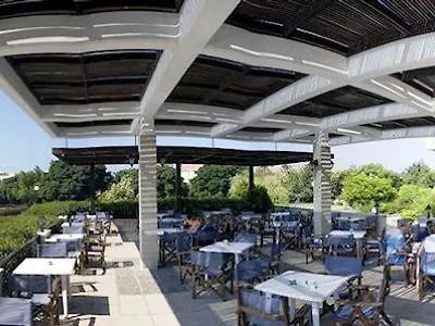 Avanti Village 4*