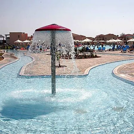 Avanti Village Ξενοδοχείο με διαμερίσματα Πάφος
