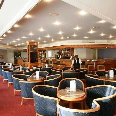 阿万蒂假日村庄酒店 公寓式酒店