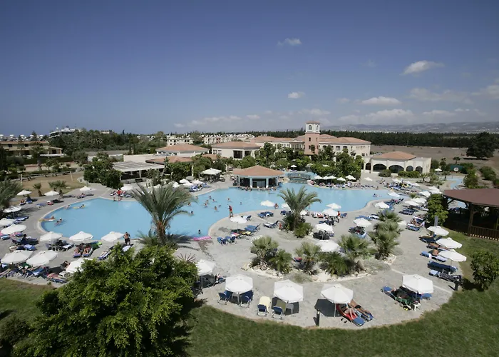 Apartahotel Avanti Village