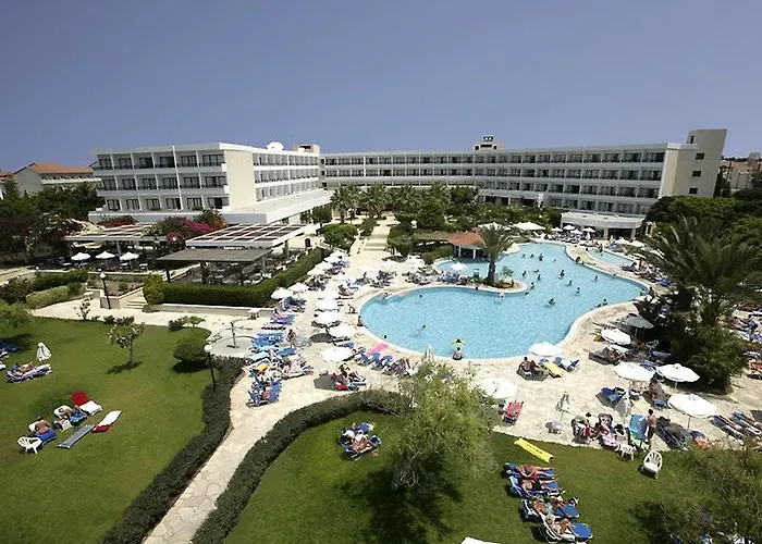 Avanti Village Apartahotel