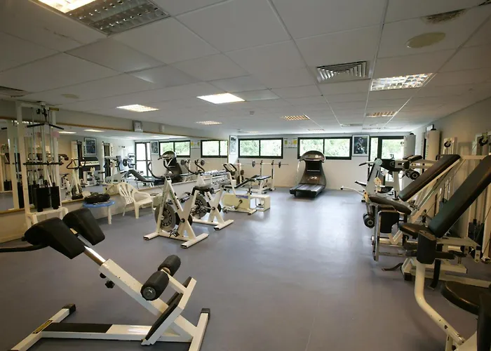 Apartahotel Avanti Village 4*