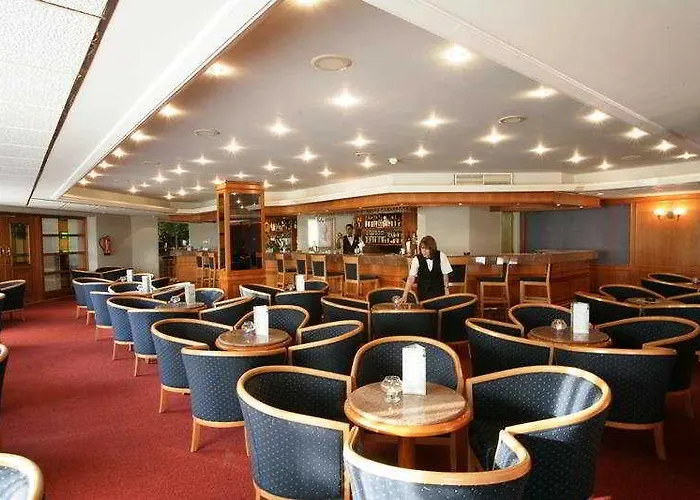 Avanti Village アパートホテル