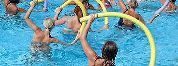 Avanti Village アパートホテル