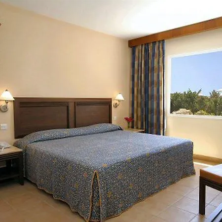 Apart-hotel Avanti Village Pafos