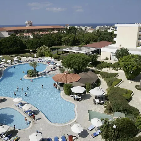 Avanti Village 4*