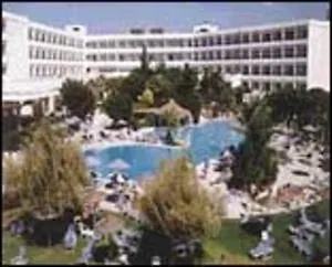 Avanti Village 4* Пафос