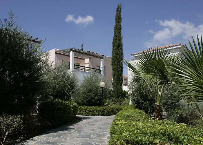 Avanti Village Апарт-отель