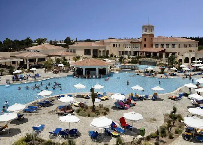 Avanti Village 4*